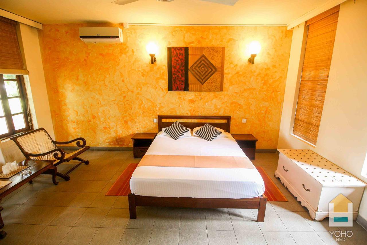 Yoho Rivi Ras Hotel Dehiwala-Mount Lavinia Esterno foto