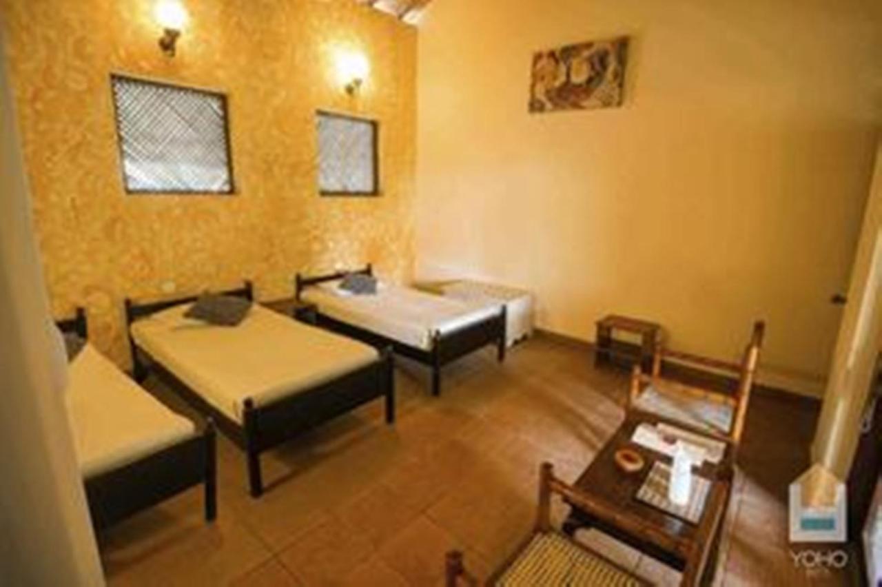 Yoho Rivi Ras Hotel Dehiwala-Mount Lavinia Esterno foto